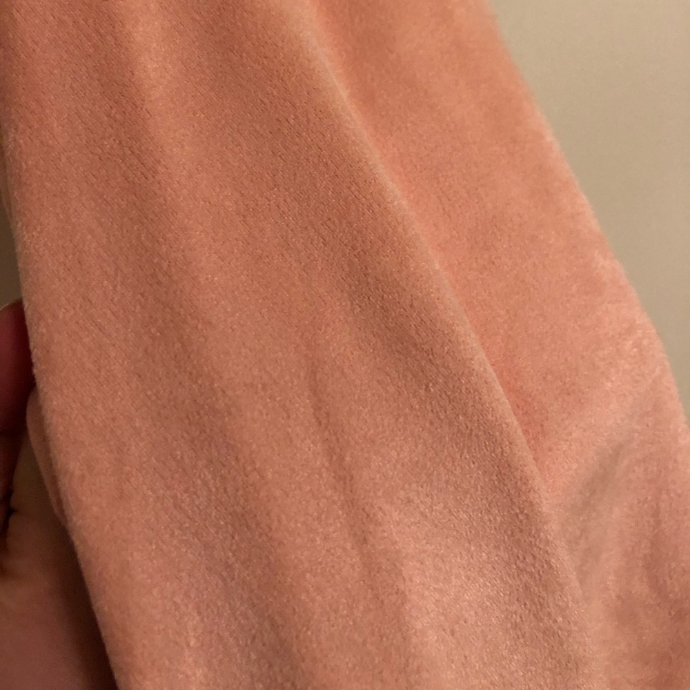 Microfiber Top - Picture 3 of 3